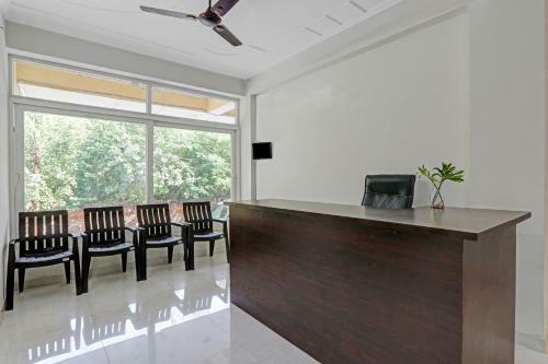 Hotel Oyo 84011 Happy Stay Inn