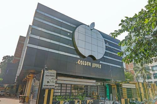 Hotel Oyo Flagship 82727 Golden Apple