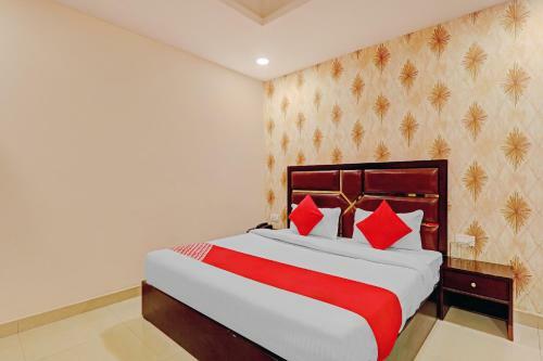 Hotel Oyo Flagship 82727 Golden Apple