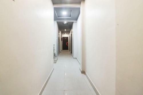 Hotel Collection O 45871 Sonica Gold Civil Lines