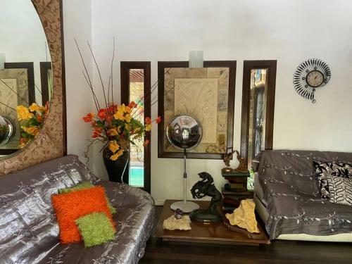 A Famosa Luxury Villa