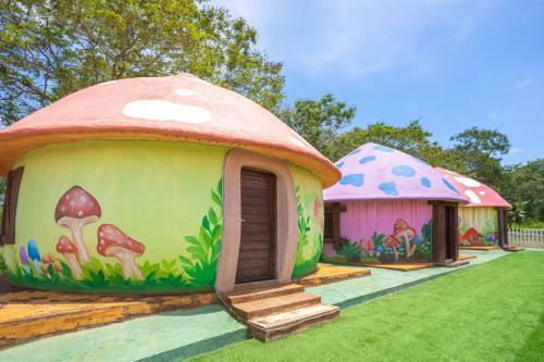 Mushroom Villa