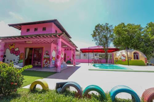 Villa Kitty Wonderland
