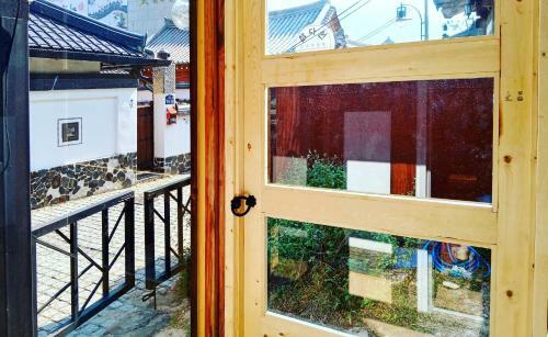 Hostal Atelier Hanok Guesthouse