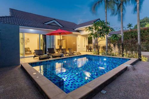 Honeybee Pool Villa Smooth As Silk