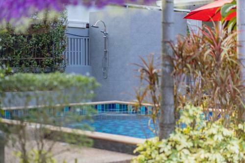 Honeybee Pool Villa Smooth As Silk
