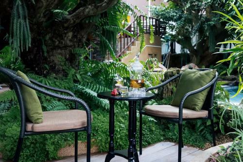 Hostal Back To Nature Aonang Boutique Pool Villa