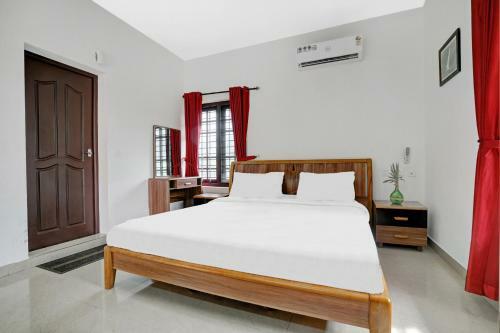 Hotel Collection O 83224 Breeze Garden Resort