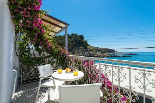 Hotel Samaria By The Sea