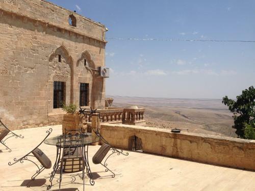 Hostal Kasr-i Abbas Hotel