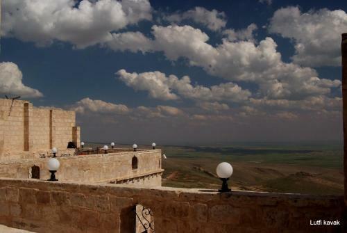 Hostal Kasr-i Abbas Hotel