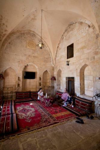 Hostal Kasr-i Abbas Hotel
