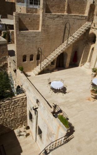 Hostal Kasr-i Abbas Hotel