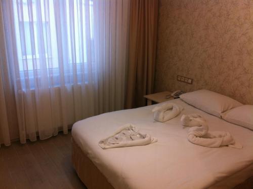 Cinas Hotel