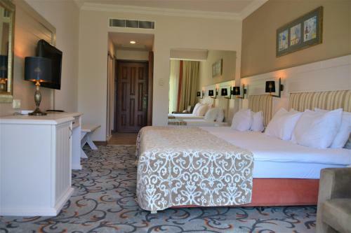 Hotel Club Boran Mare Beach