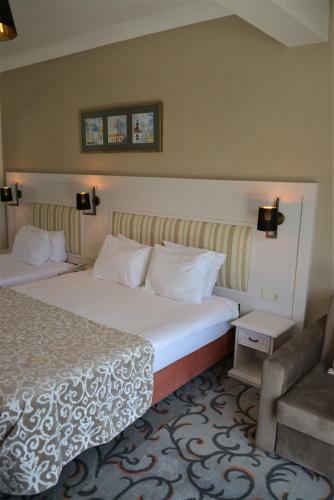 Hotel Club Boran Mare Beach