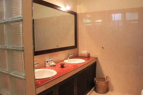 Beachfront Villa Jasmine Lovina