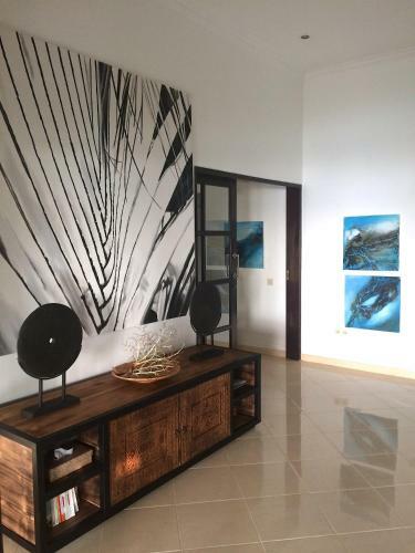 Beachfront Villa Jasmine Lovina