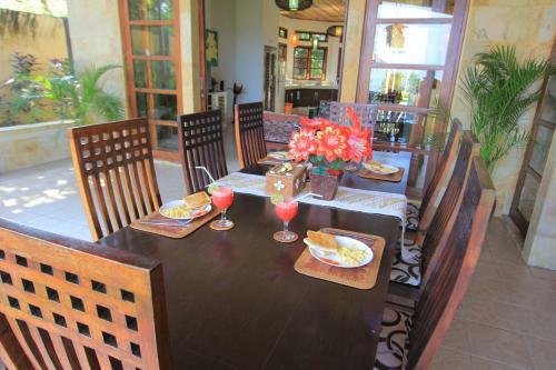 Ocean Beachfront Villa Dini