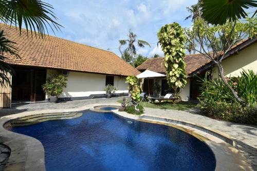 Villa Ganesha, Banjar Beach, Lovina