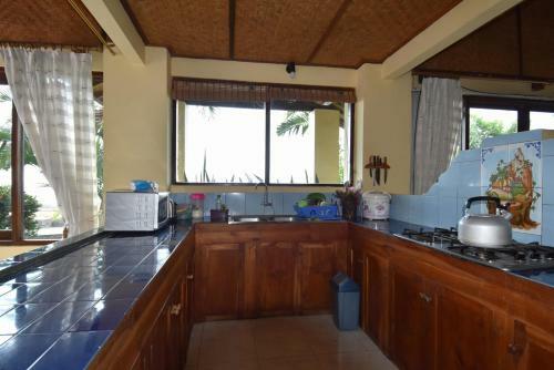Villa Ganesha, Banjar Beach, Lovina