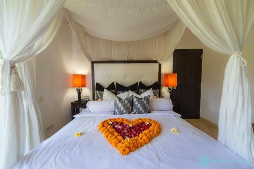 Villa Akasa Segara Beachfront And Private Pool