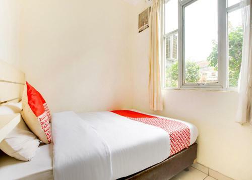 Oyo 2554 Hotel Arimbi Lama Dewi Sartika