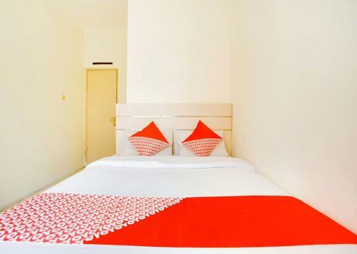 Oyo 2554 Hotel Arimbi Lama Dewi Sartika