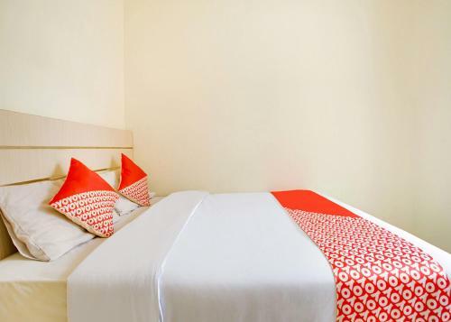 Oyo 2554 Hotel Arimbi Lama Dewi Sartika