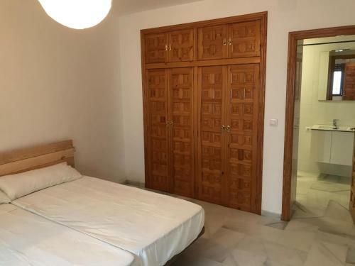 2.1 Apartamentos Argui�an