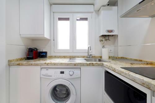 San Basilio, Nuevo Apartamento Con Parking Junto Al Casco Hist�rico
