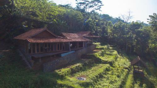 Rumah Lereng Bandung