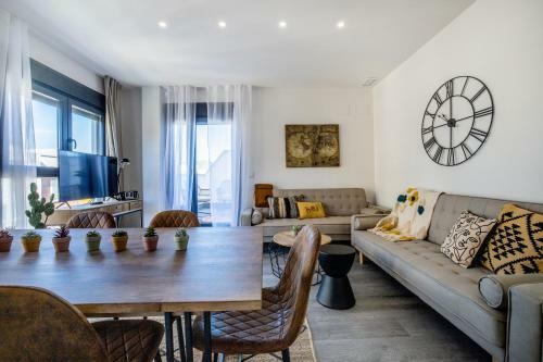 Apartamento �tico Costasol33 Aptos