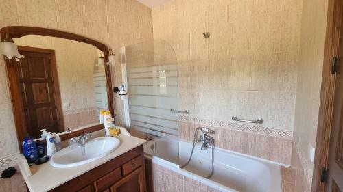 Aljubea Vivienda Tur�stica Alojamiento Rural