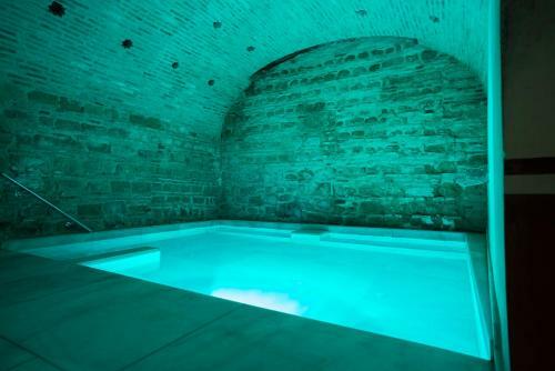 Hotel Hospeder�a Ba�os Arabes de C�rdoba Dos