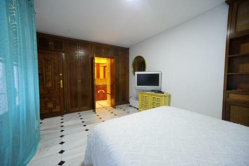 Bed & Breakfast San Basilio�s Red House