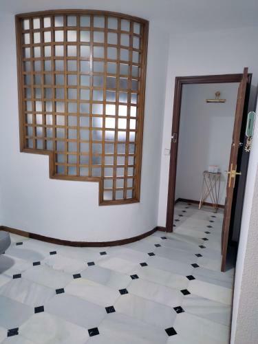Bed & Breakfast San Basilio�s Red House