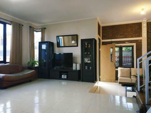 The Bridge Villa Punclut