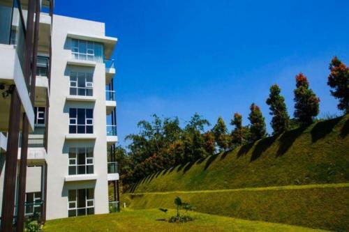 Apartamento Dago Pakar Condominium City View