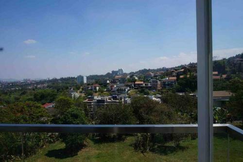 Apartamento Dago Pakar Condominium City View