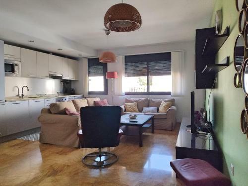 Amplio Y Moderno Apartamento Lorenzo Ferreira