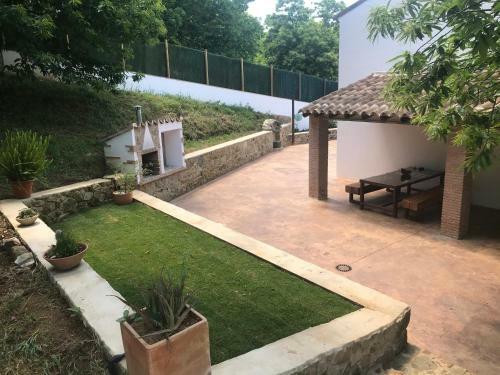 Agroturismo El Casta�ar Del Castillo