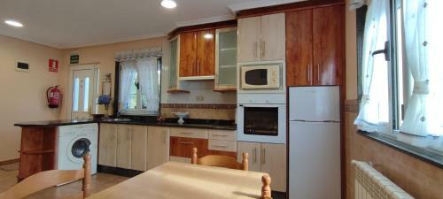 Apartamentos Casa Alvarina - Luarca