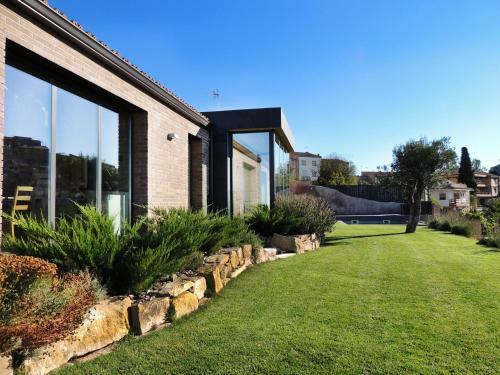 Agroturismo La Granja Del Besa