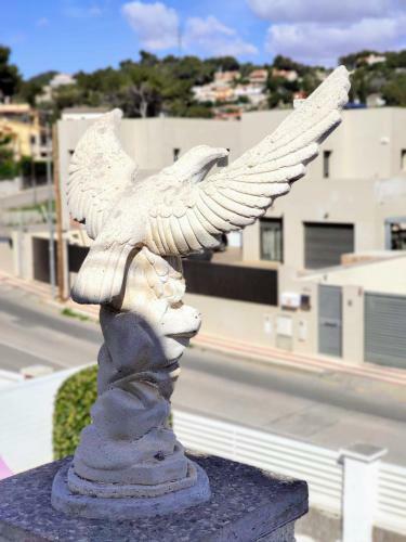 Apartamento Casa Con Jard�n Privado de 300m2 Y Piscina