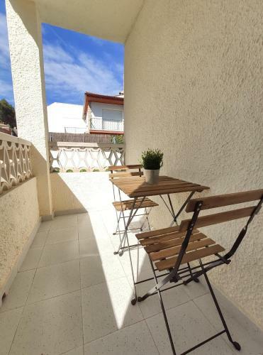 Apartamento Casa Con Jard�n Privado de 300m2 Y Piscina