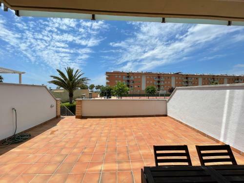 Apartamento En Primera L�nea De Mar Con Piscina