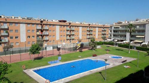 Apartamento En Primera L�nea De Mar Con Piscina