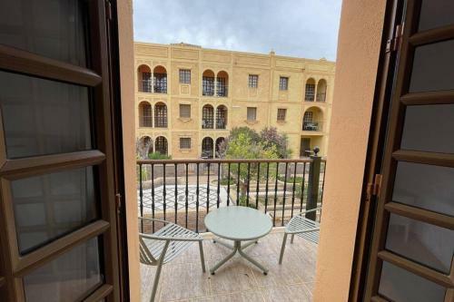 Elegante D�plex En Desert Springs Golf Resort