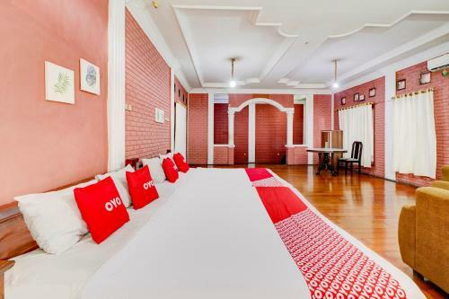 Hotel Oyo 90712 Wisma Acidalia